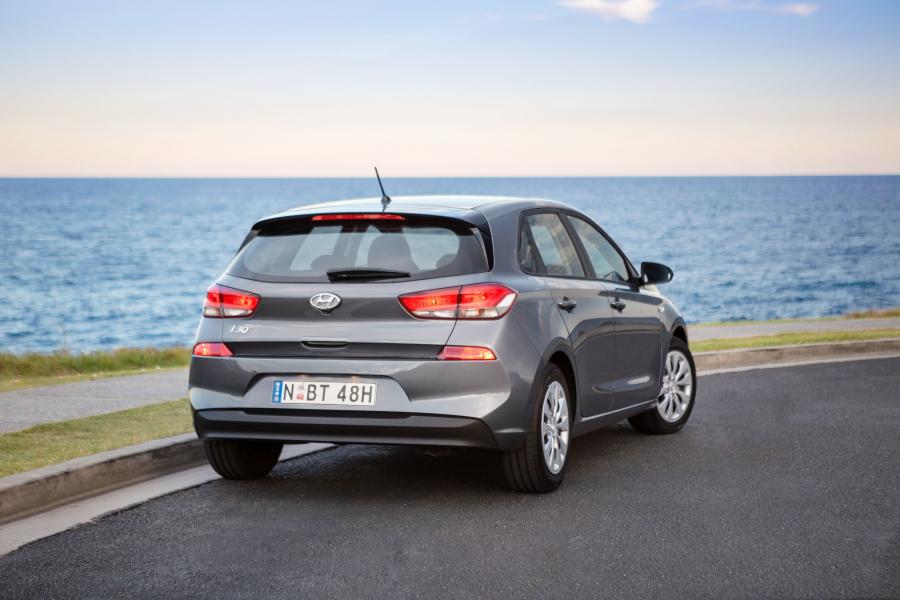  Hyundai i30 Go (PD) 2017 года  (AU) (фото 12 из 34)
